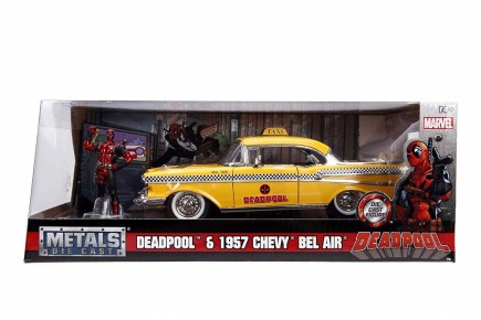 Yellow Taxi Chevy 1957 Dead Pool scara 1:24
